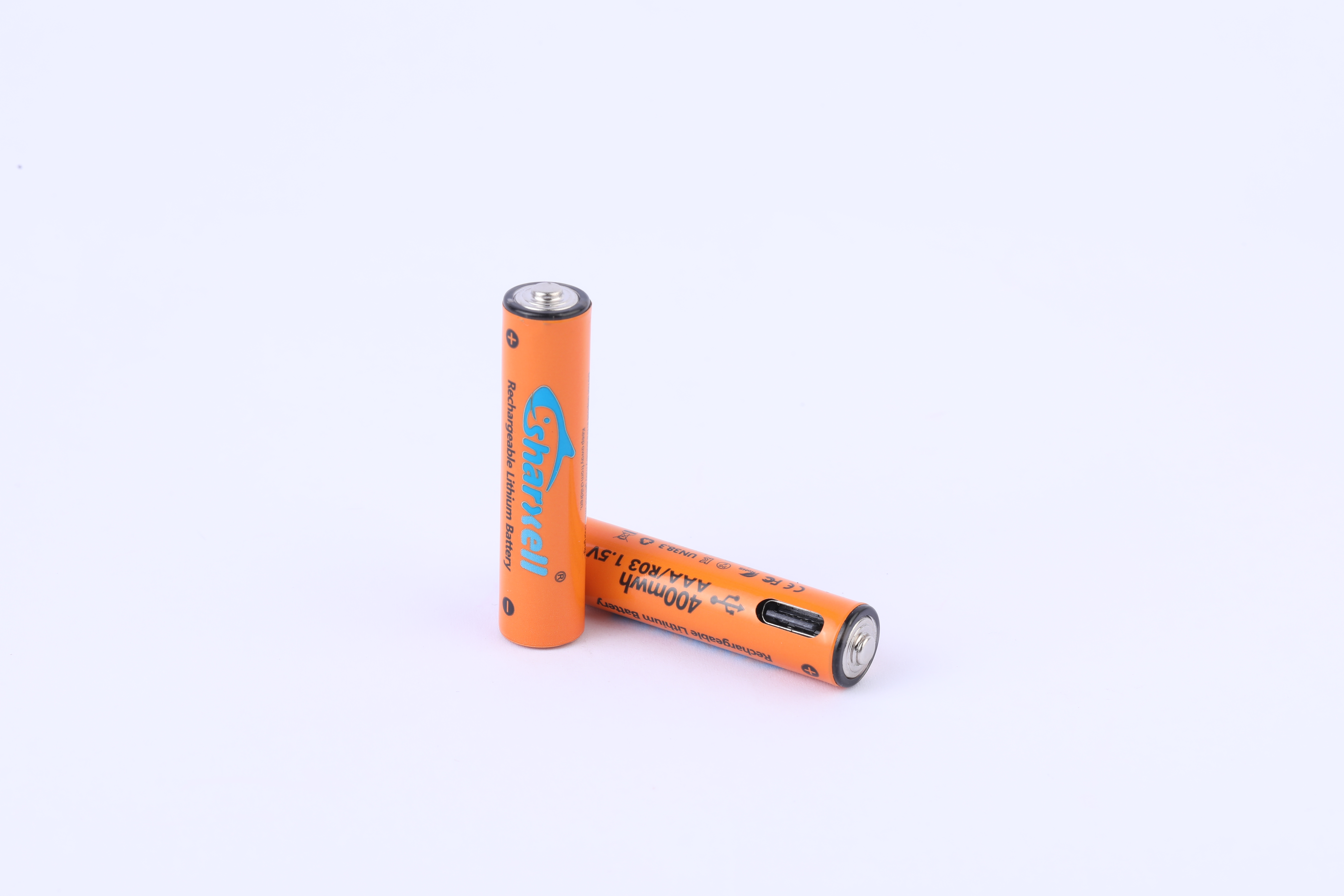 Orange Sharxell AAA 1.5V 400mWh USB-C rechargeable lithium battery